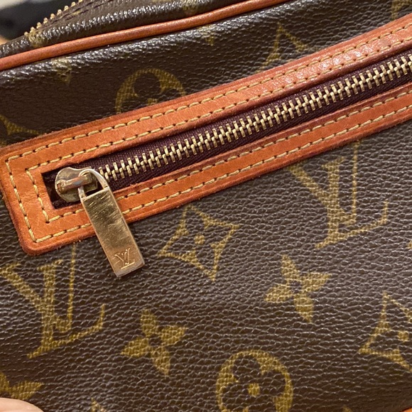 Authentic Louis Vuitton Pochette Cite Monogram Bag Purse Y2K Shoulder Bag Brown - Picture 11 of 17